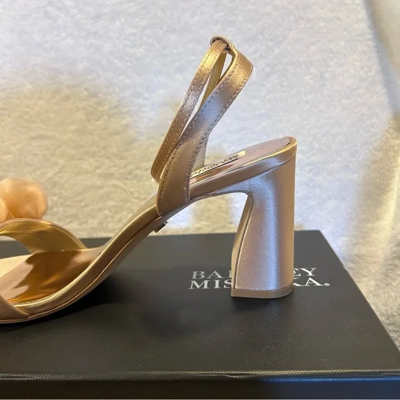 BADGLEY MISCHKA Carli Satin Tulle Rose Ankle-Strap Sandals in Blush Nude Sz 10 - Picture 11 of 15